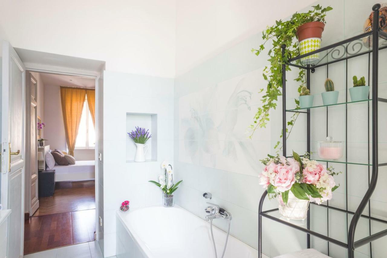 Leonardo Suite Navona Rome Luaran gambar