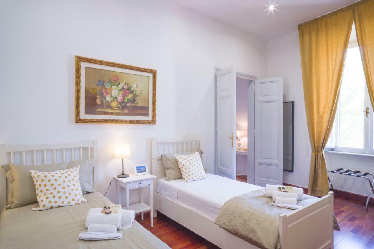 Leonardo Suite Navona Rome Luaran gambar